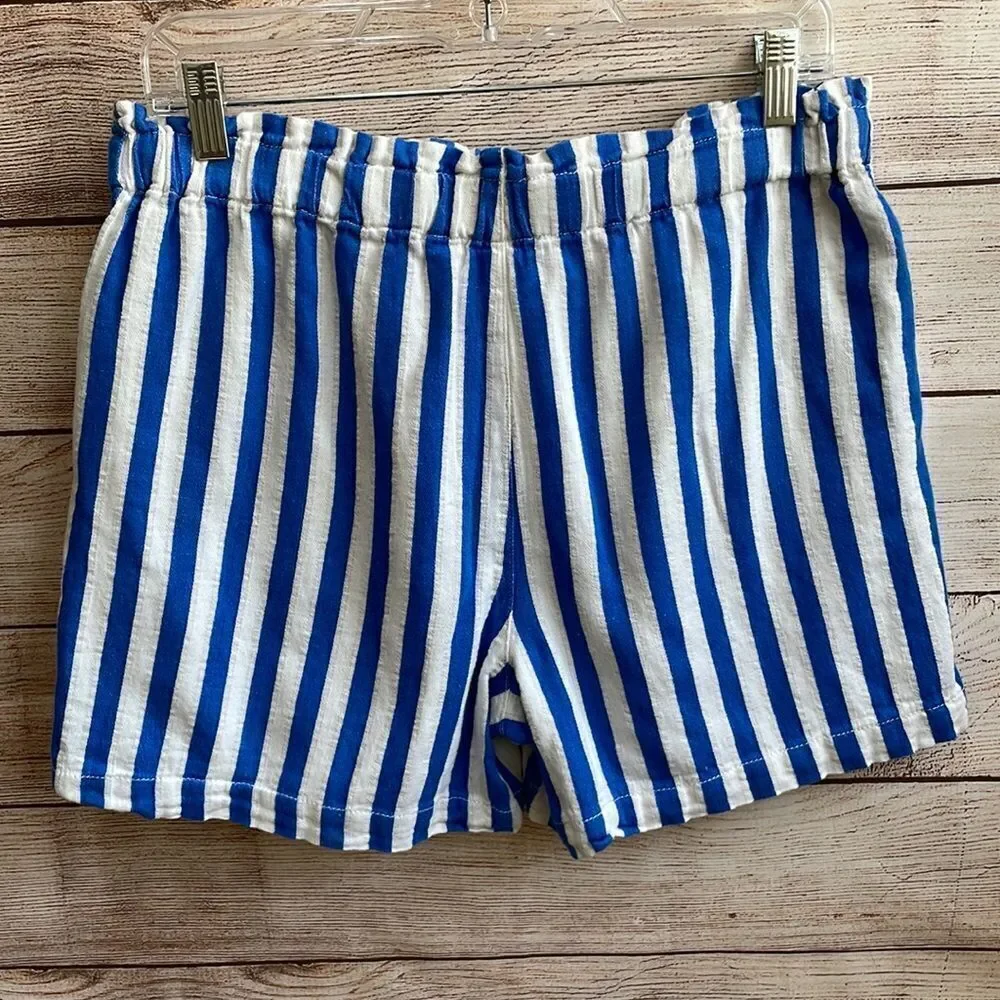 J CREW LINEN BLEND PAPERBAG WAIST SHORTS‎ IN BLUE AND WHITE STRIPES
